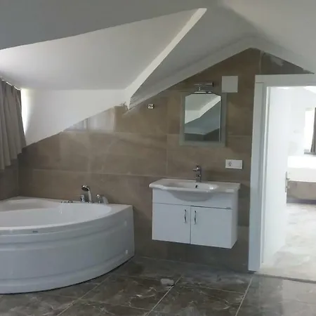 Dalyan Ultralux Villa *
